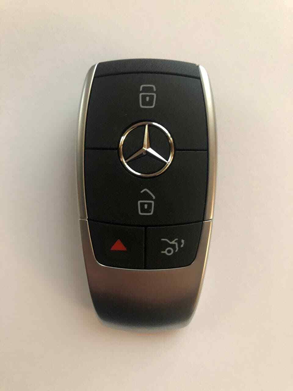 ベンツリモコンキーA 222 905 25 10 新品C180 WDD205 Mercedes-Benz ベンツ W210 W202 R170 C208 W414 電動ファン