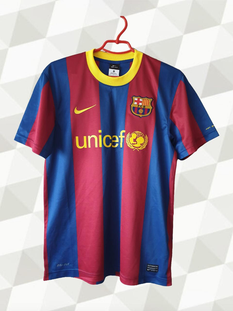 FC Barcelona 2011ユニフォーム FC BARCELONA 2011 2012 HOME FOOTBALL SHIRT SOCCER JERSEY