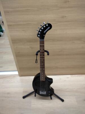 FERNANDES　zo−３ FERNANDES ZO-3 Electric Guitar With Built-In Amplifier Japan