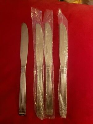 Hampton Silversmiths Stainless China 215 Set Of 4 Knives