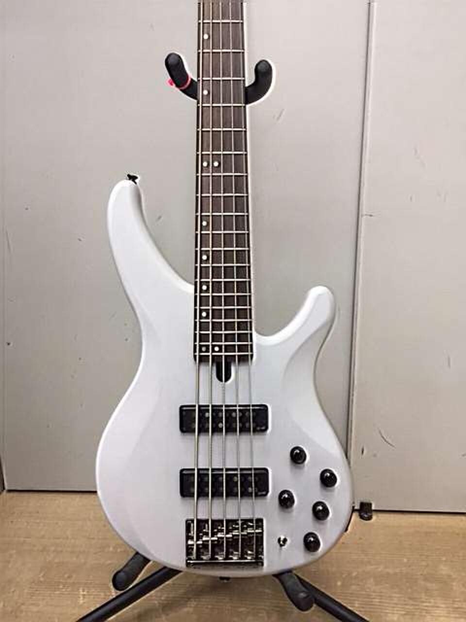 ベース Yamaha TRBX 505 Yamaha TRBX505 5-String Premium Electric Bass Guitar