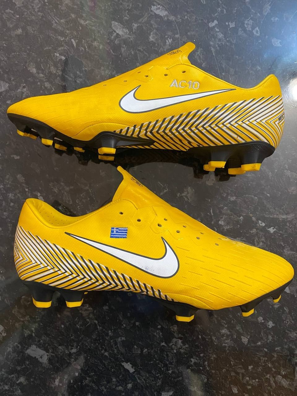 シューズ NIKE Mercurial Vapor 12 Pro NJR HG-V s-l400.jpg