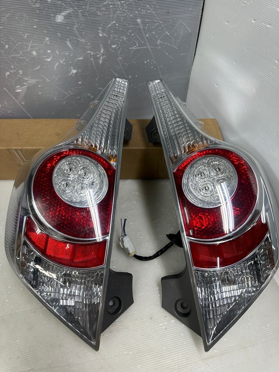 Toyota Aqua NHP10 2011-2014 Taillight Lamp Right & Left side Toyota Aqua NHP10 2011-2014 Taillight Lamp Right & Left side
