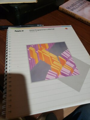 Apple II DOS Programmers Manual for II II+ IIE