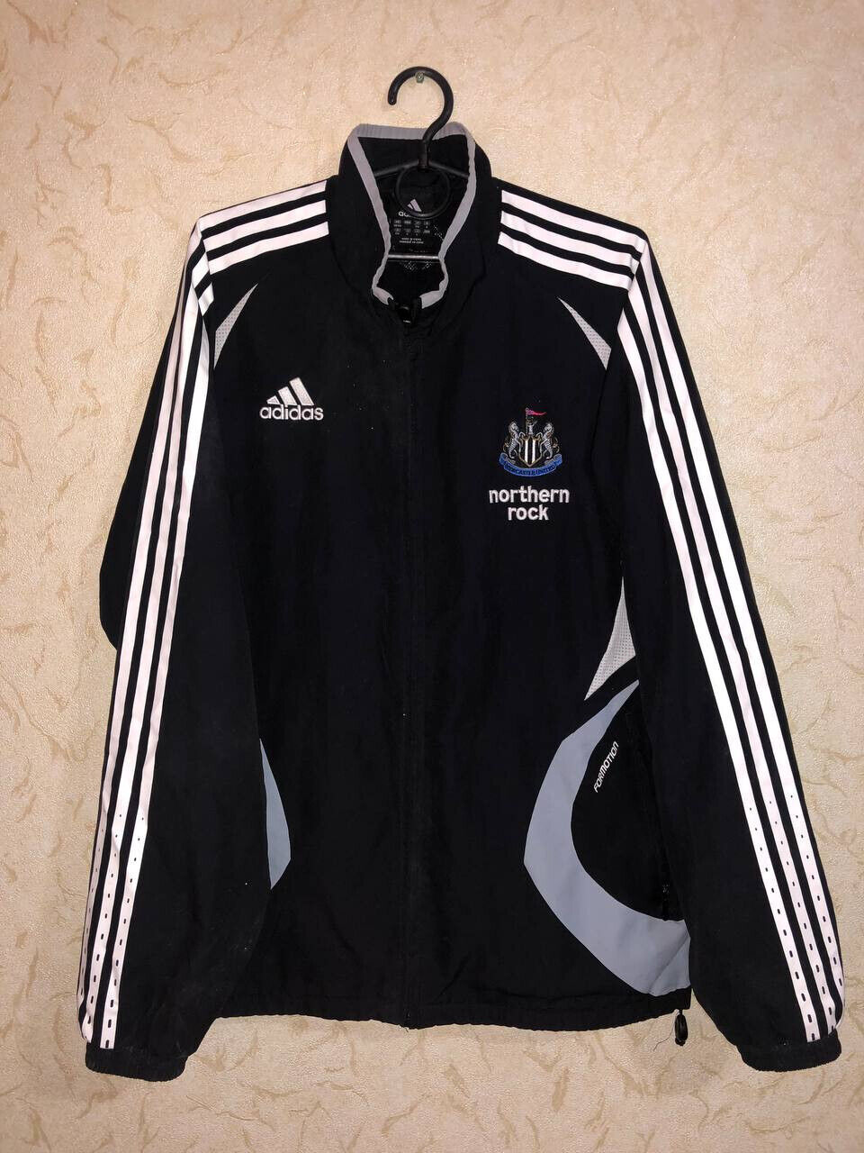 NEWCASTLE UNITED FOOTBALL SPORT MENS JACKET 2006 ADIDAS | eBay NEWCASTLE UNITED FOOTBALL SPORT MENS JACKET 2006 ADIDAS | eBay