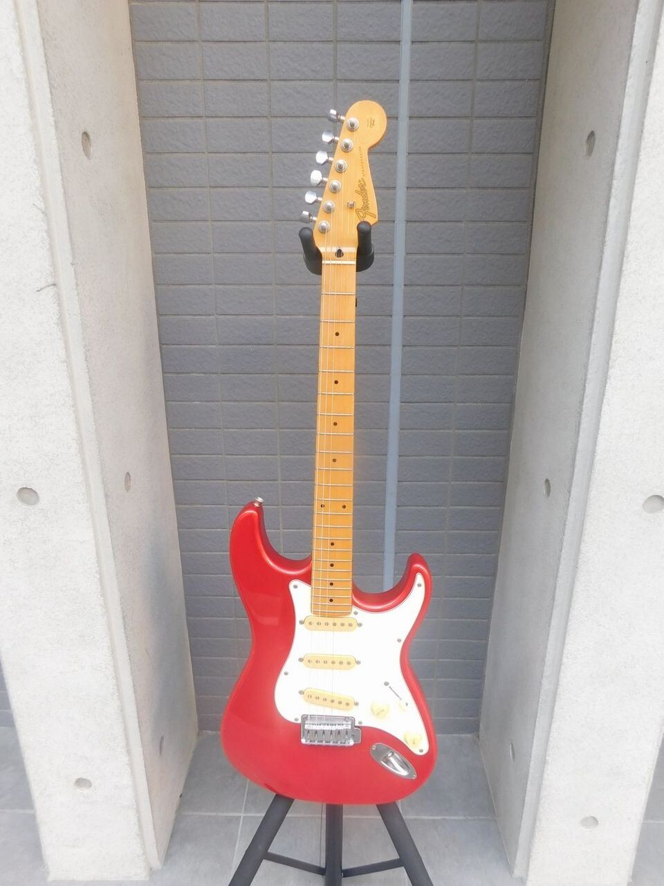 Fender Japan Pro Feel Series STS-550 Stratocaster Red Made