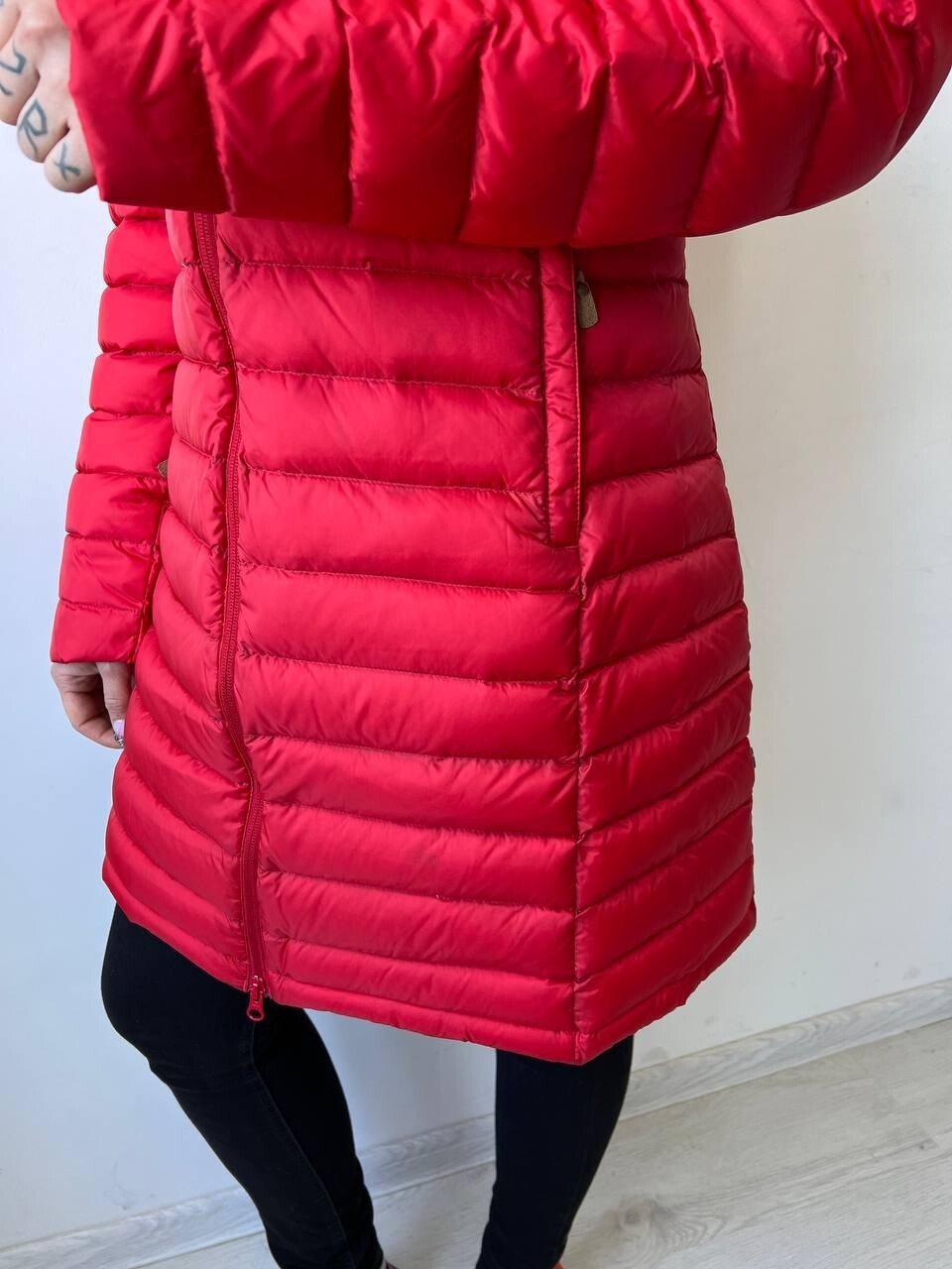 Pre-owned Fjall Raven Women's Fjallraven Snow Flake Parka Down Jacket Coat True Red Size M