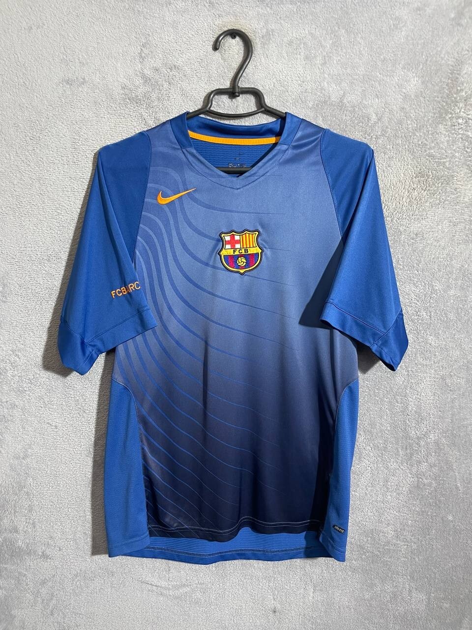 FC Barcelona Total 90 Training Jersey Football Soccer Shirt FC Barcelona Total 90 Training Jersey Football Soccer Shirt