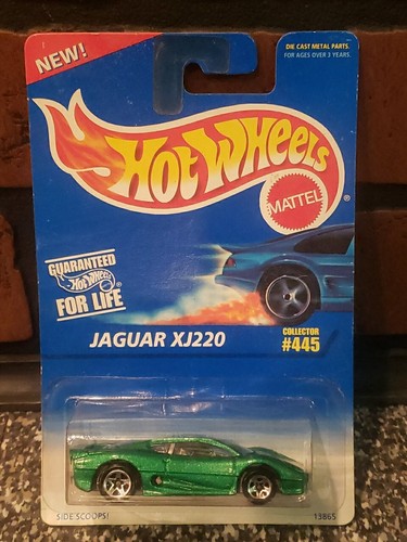 ホットウィール　20個　バラ可　Hotwheels Amazon.co.jp: ホットウィール(Hot Wheels) 光る！モンスター