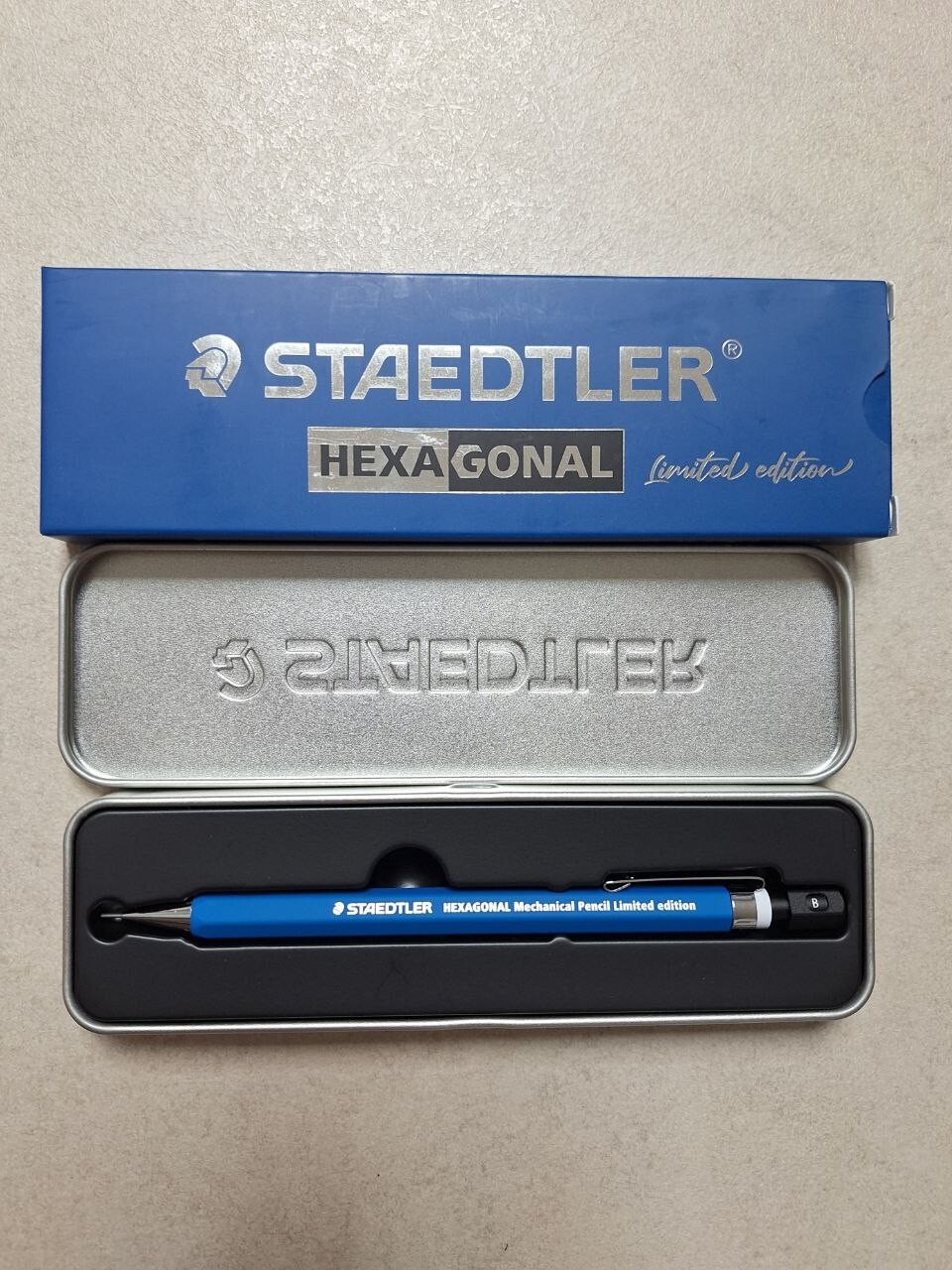 HEXA GONAL Mechanical Pencil 0.5 限定版未開封 HEXA GONAL Mechanical Pencil 0.5 限定版未開封 - メルカリ