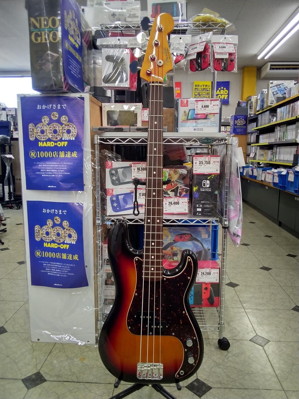 Fender Japan Precision Bass PB62 Electric Bass Guitar