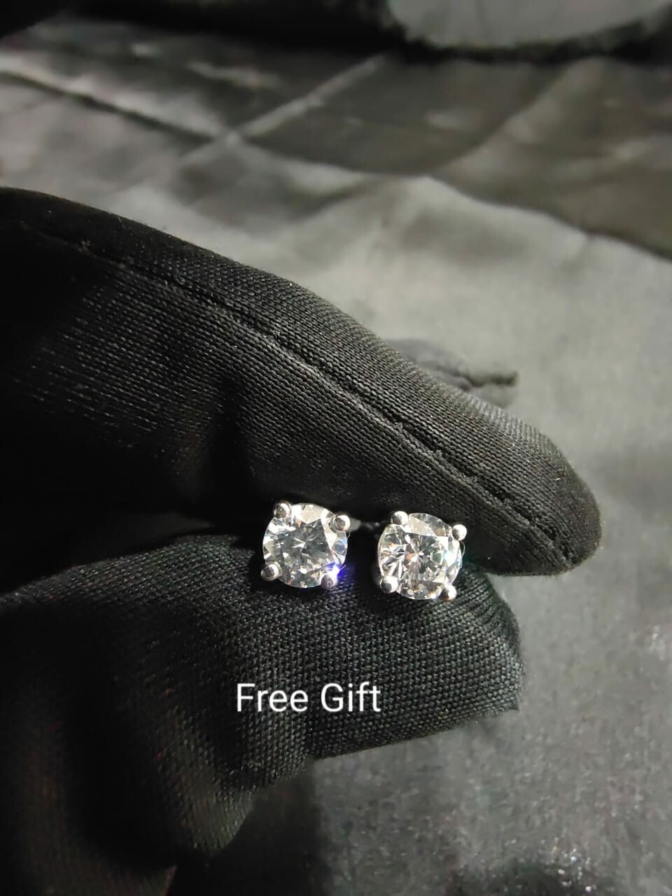 Pre-owned Nsg Real Iced D/vvs Moissanite Customize Any Letter/name Pendant Tester Pass Silver In White