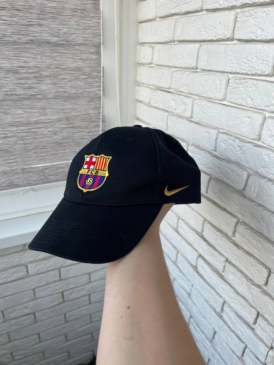 帽子 F.C.R.B AUTHENTIC LOGO CAP BLACK MADNESS X F.C. REAL BRISTOL EMBLEM COTTON CAP | MADNESS