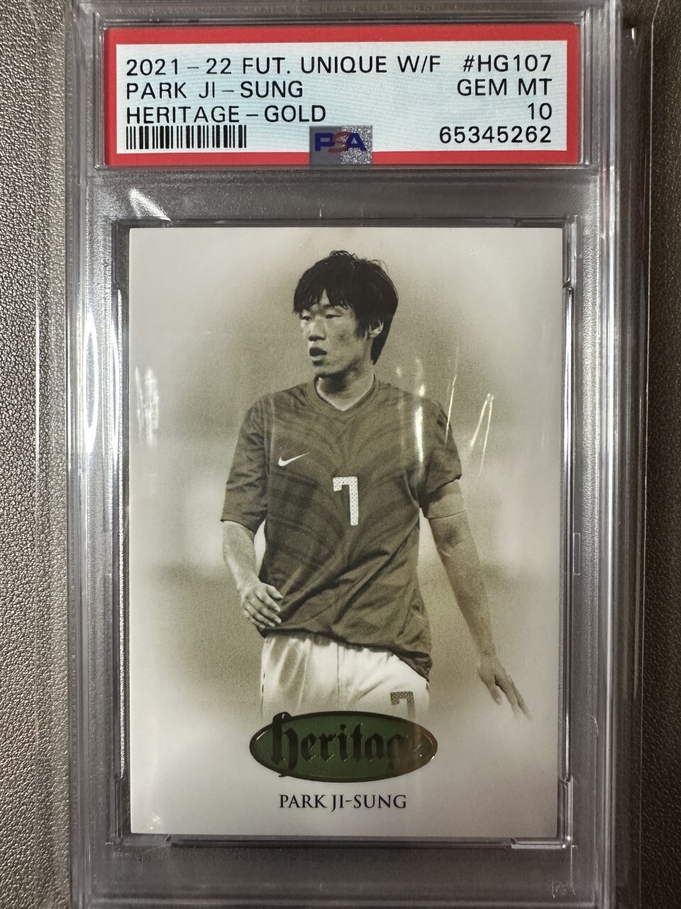 2021-22 Futera Unique #HG107 Park Ji Sung Heritage Gold PSA