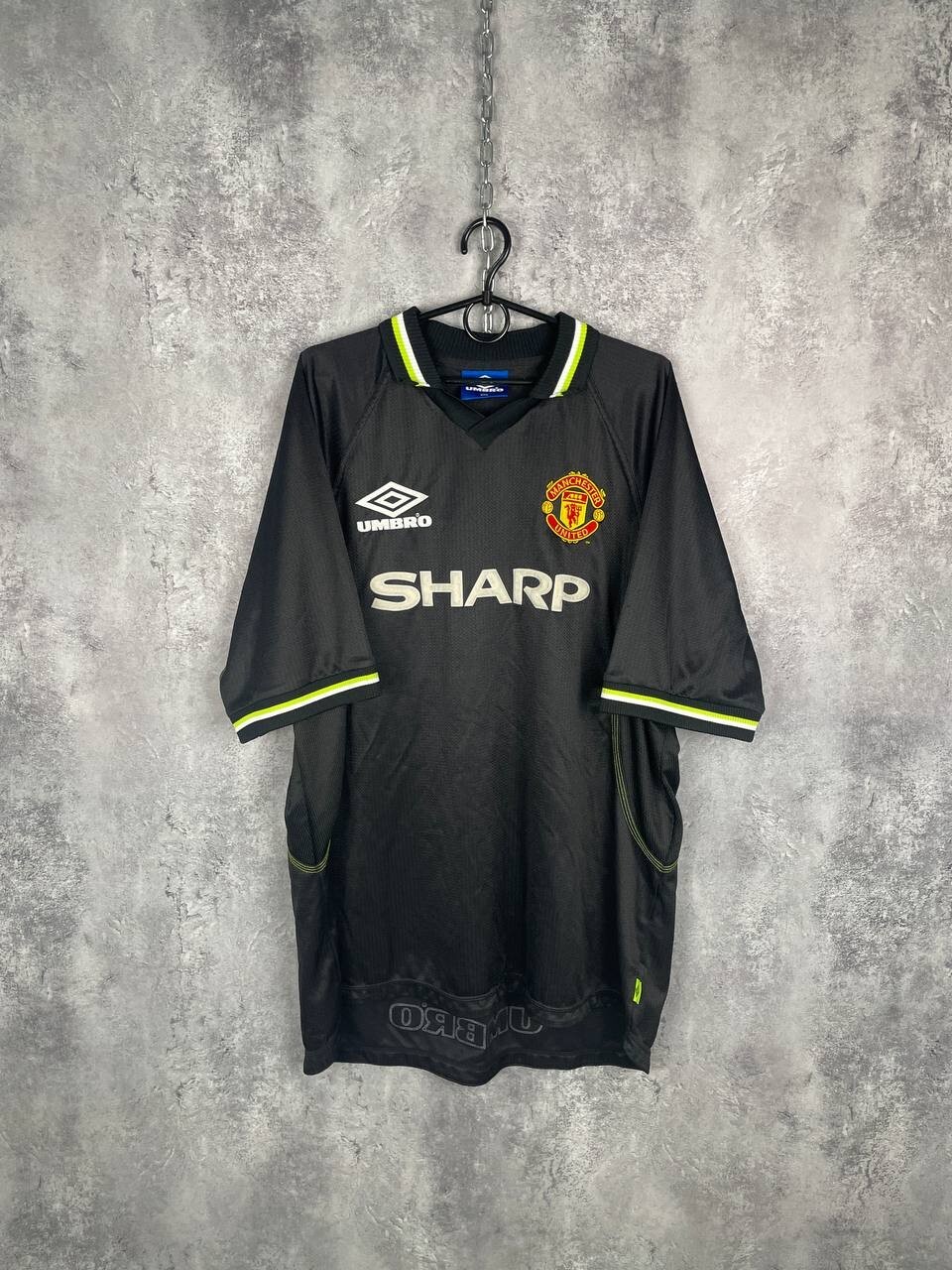 激レア　UMBRO　マンチェスターユナイテッド　ゲームシャツ　シャープ　XXL 激レアUMBROマンチェスターユナイテッドゲームシャツシャープXXL