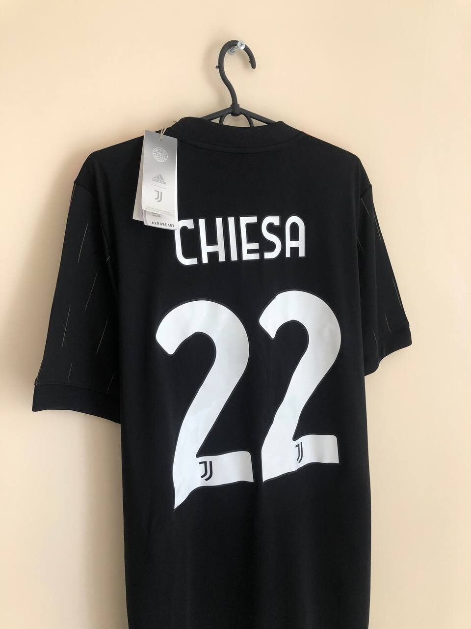 Juventus CHIESA 22番 2021/22 Juventus Home Jersey #22 Chiesa XL Adidas Soccer