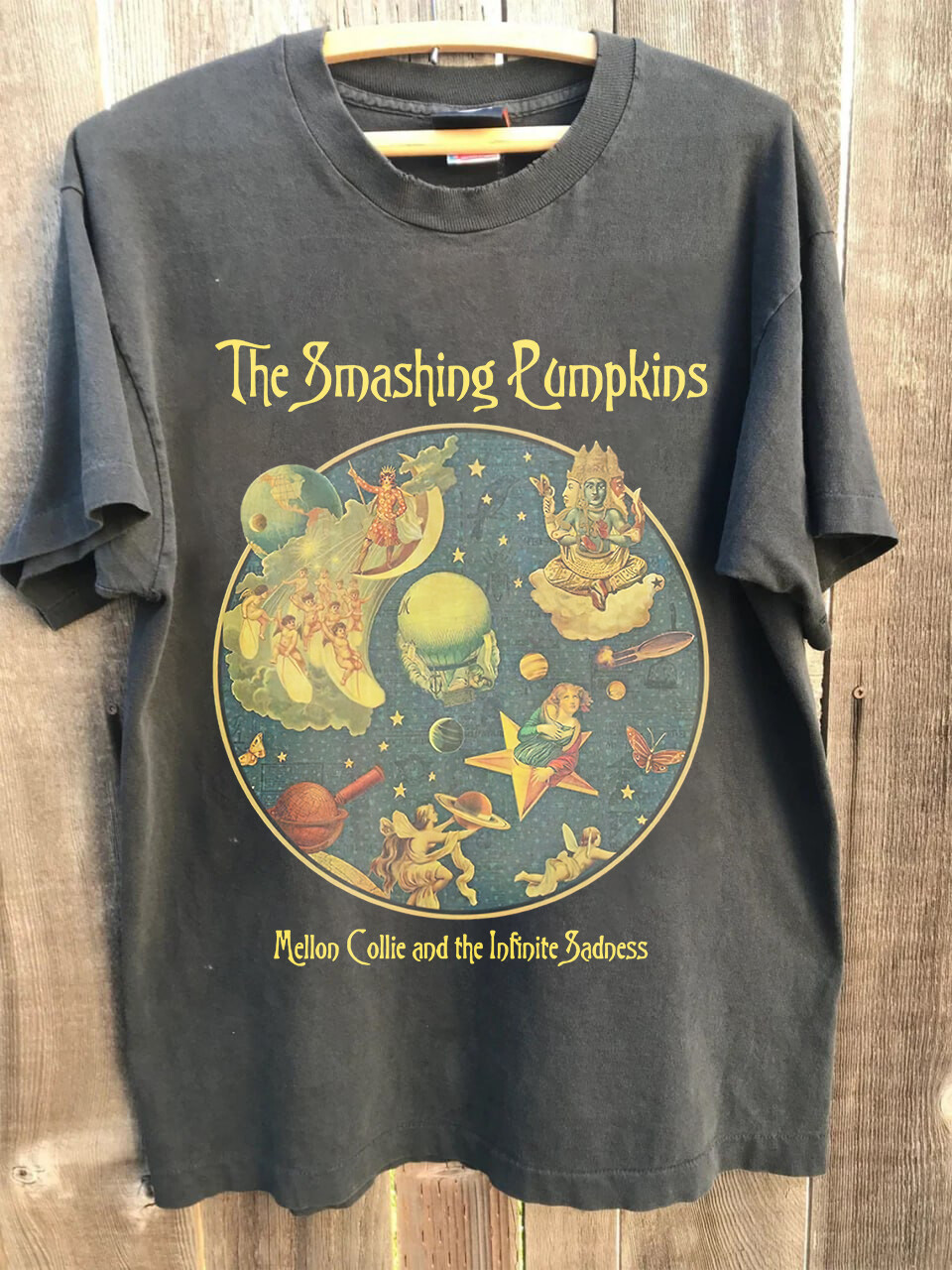 Vintage 1996 The Smashing Pumpkins Band Tour T-Shirt AN19419 Vintage 1996 The Smashing Pumpkins Band Tour T-Shirt AN19419
