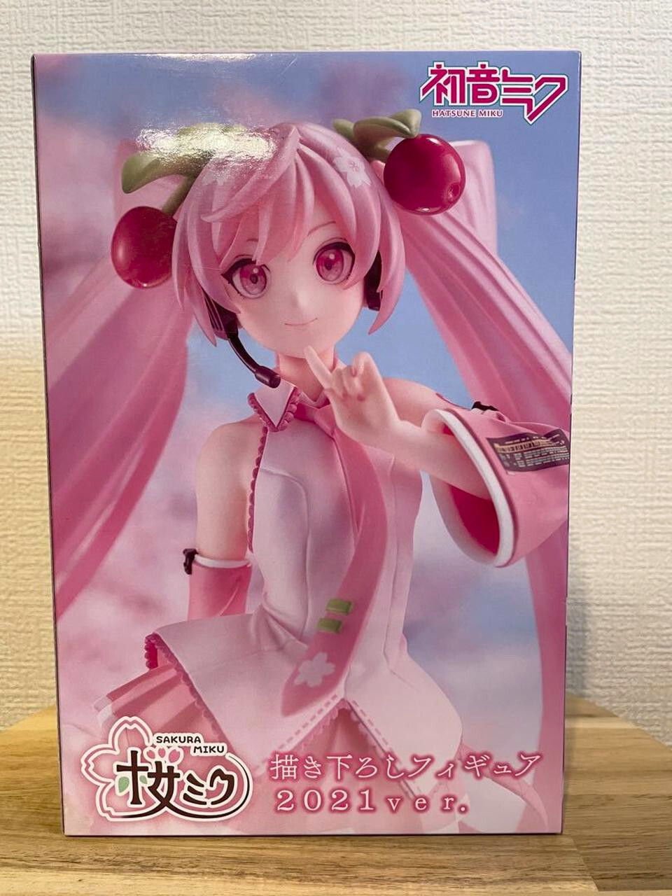 Miku 7inch レコード 70枚セット Sakura Miku Figure 2021 Ver. Japan Authentic Taito Hatsune