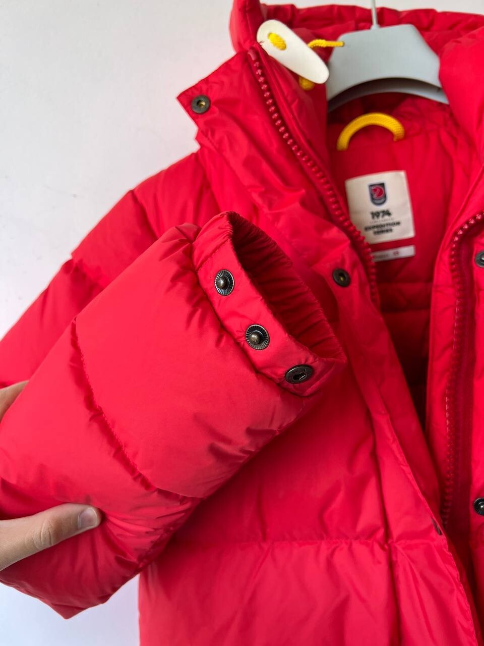 Pre-owned Fjall Raven Women's Fjallraven Expedition Down Puffer Jacket Parka True Red Size M