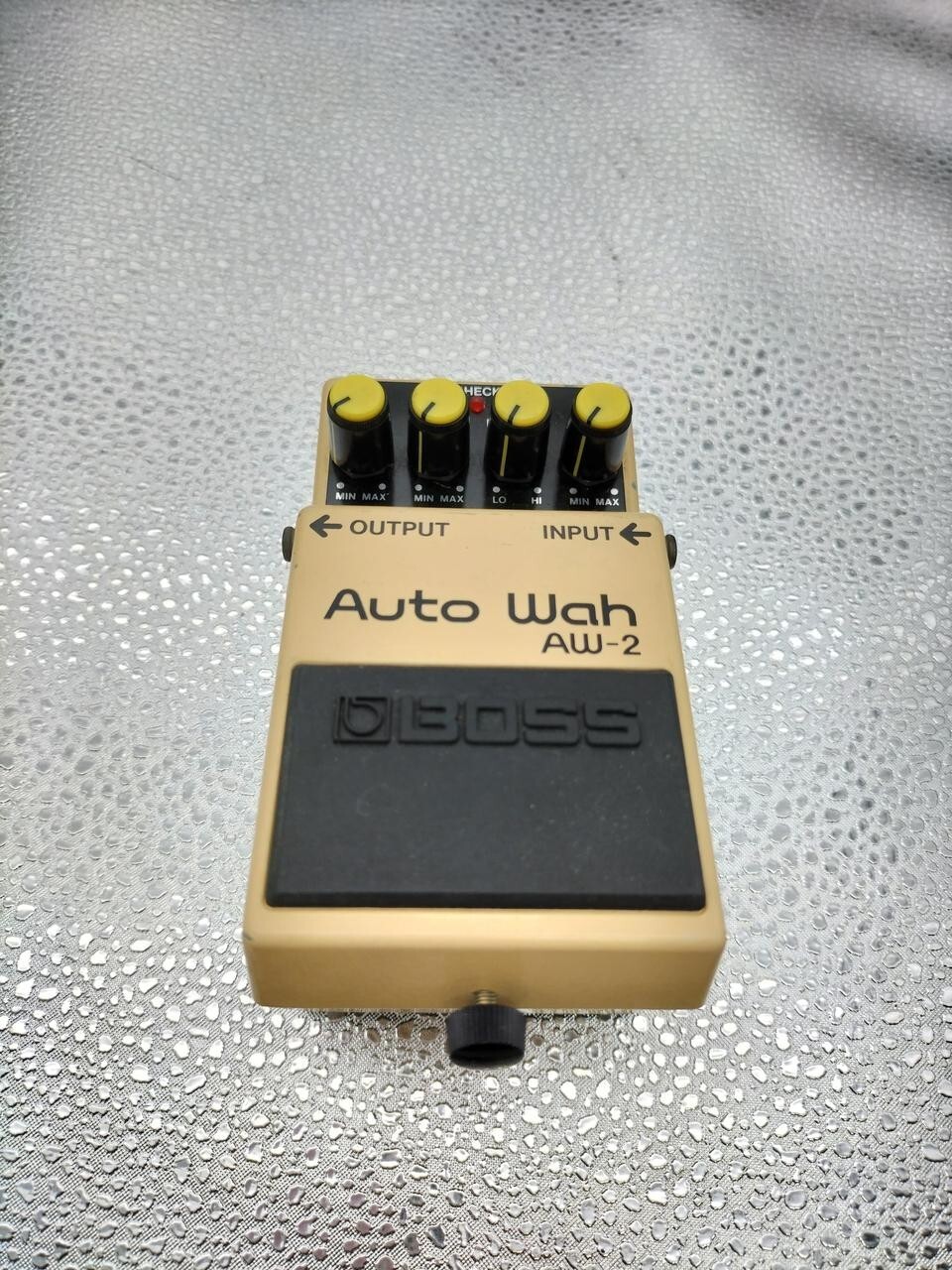 Boss AW-2 Auto Wah Guitar Effects Pedal | eBay