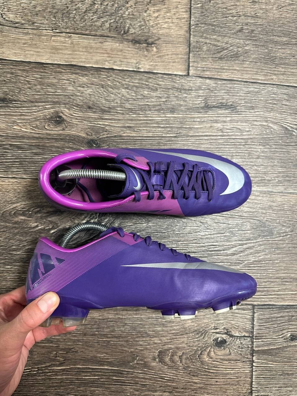 NIKE MERCURIAL VICTORY II FG 442005-505 Purple Cleats boots