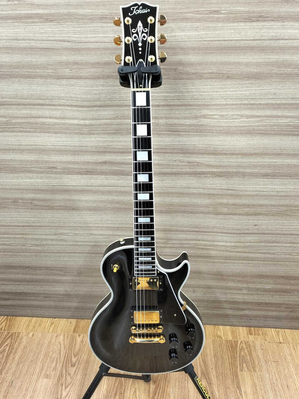 Tokai LC220S Ebony レスポールカスタム　改造有　仕様変更有 Tokai LC220S Ebony レスポールカスタム 改造有 仕様変更有