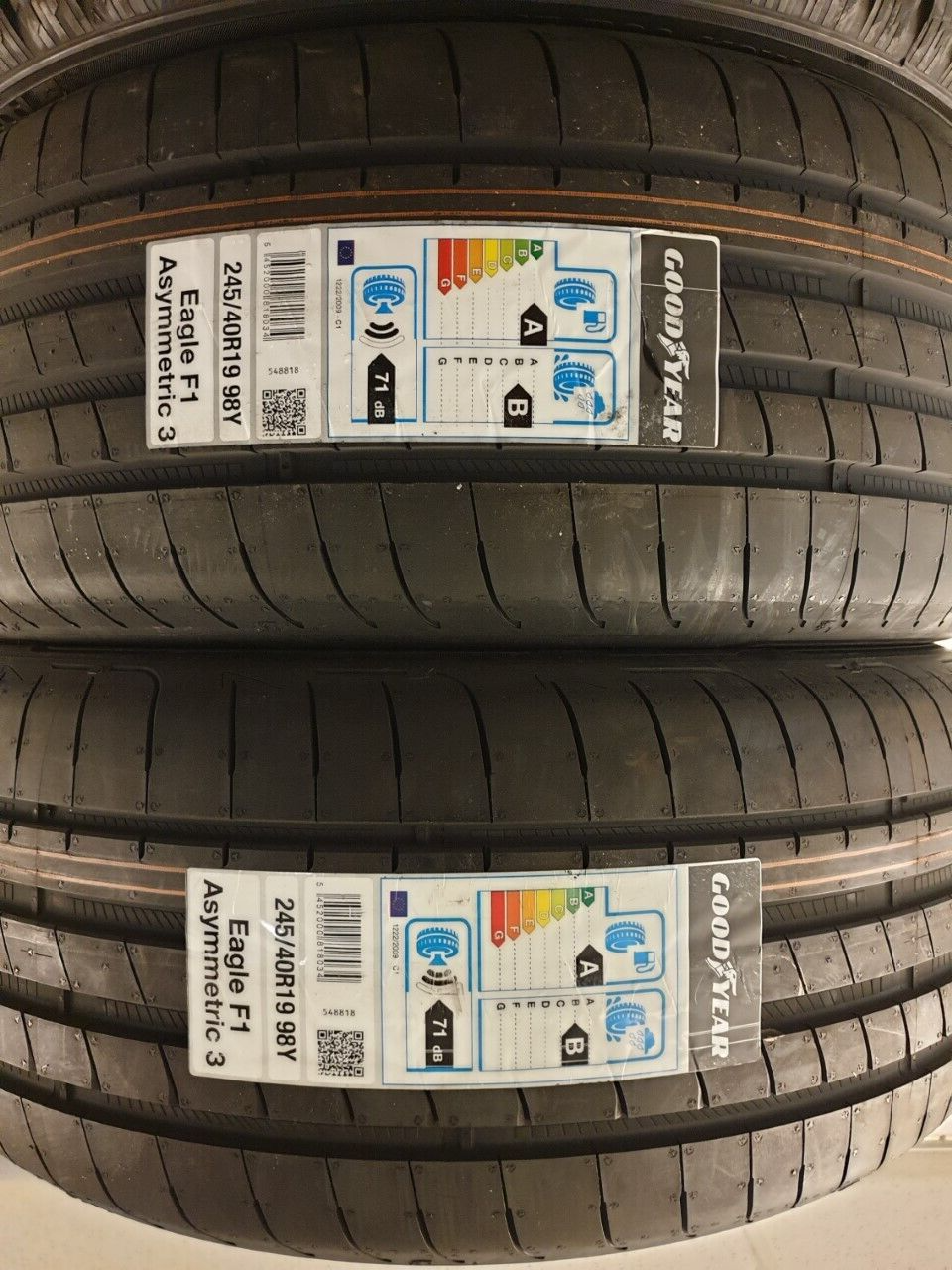 s*0様 GOODYEAR イエローレターF1リアタイヤ 23年製 275/35R19 100Y XL ROF MOE ☆ グッドイヤー EAGLE F1