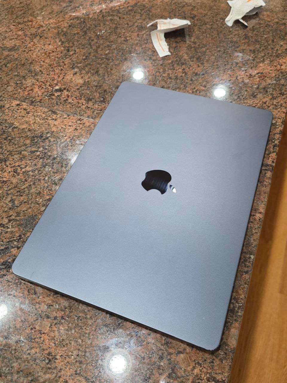 Apple2023MacBookAir ミッドナイトM2 16GB 512GB Amazon.com: Apple 2023 MacBook Air laptop with M2 chip: 15.3