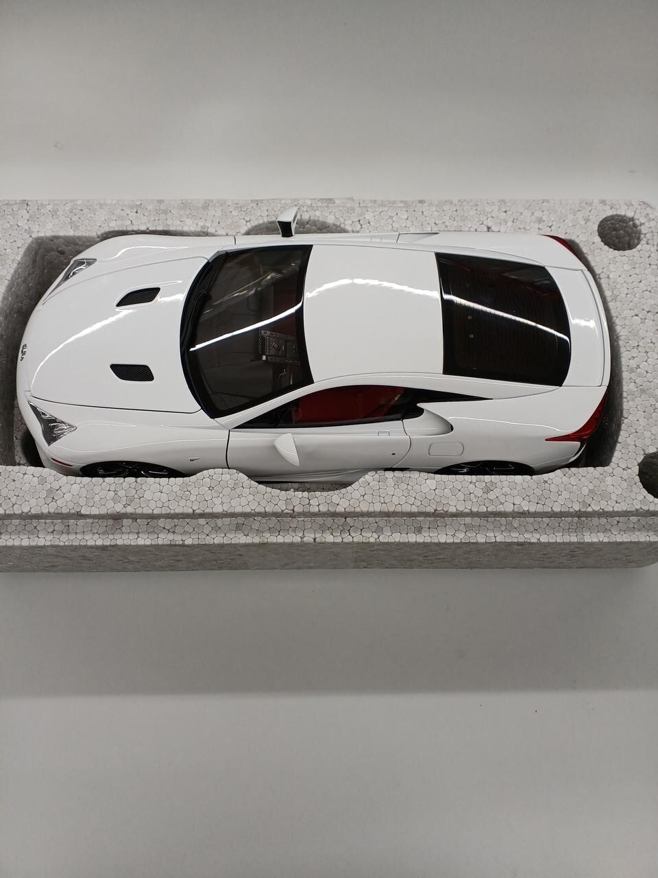 1/18 AUTOart Lexus LFA White w/ Box From Japan 78831 Model