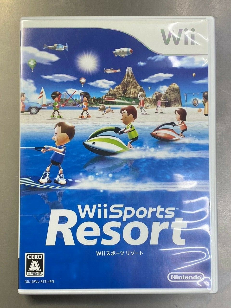 Wiiスポーツ リゾート Amazon.com: Wii Sports Resort (with Wii Remote Plus) [Japan