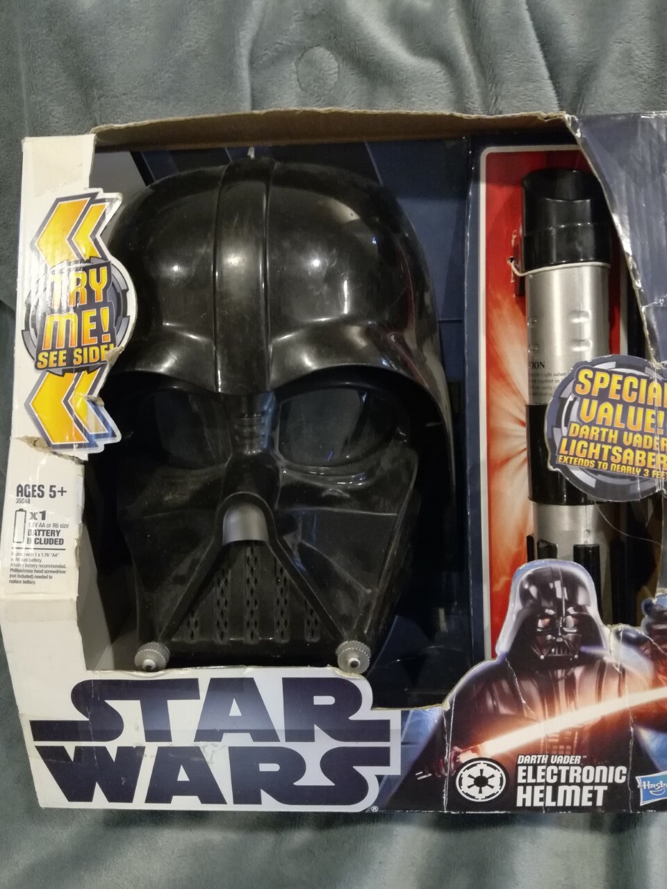 Star Wars 2012 Exclusive Darth Vader Electronic Helmet and Star Wars 2012 Exclusive Darth Vader Electronic Helmet and