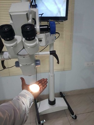 5 Step 4x 6x 10x 16x and 25x motorized ENT Microscope Fast shipping 110v or 220v