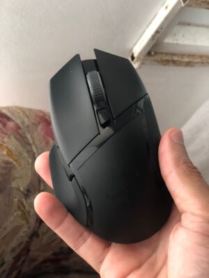 邦楽 BASILISK Razer Basilisk V3 Ergonomic Wired Gaming Mouse - Black