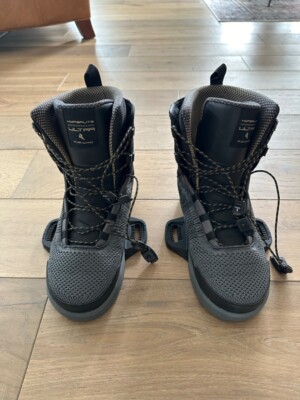 2023 Hyperlite Ultra Wakeboard Bindings size 9
