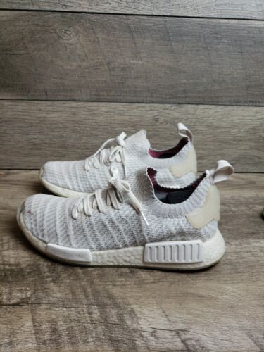 Nmd r1 stlt sizing sale