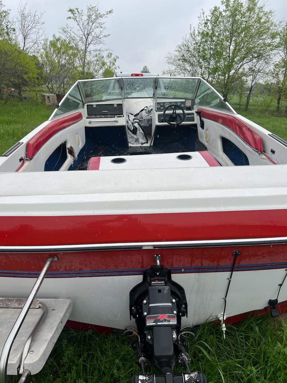 1988 Chris Craft Cavalier 18' Boat Located In Lockhart, Tx No Trailer