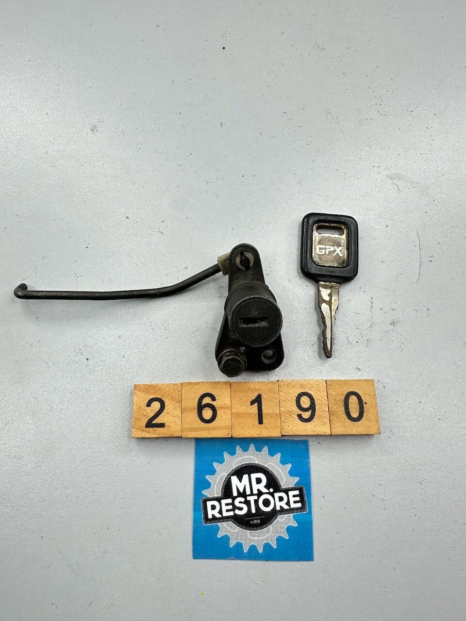 Hi! Kawasaki ZX750 F Ninja 750 R GPX750 Seat Latch Lock 27016