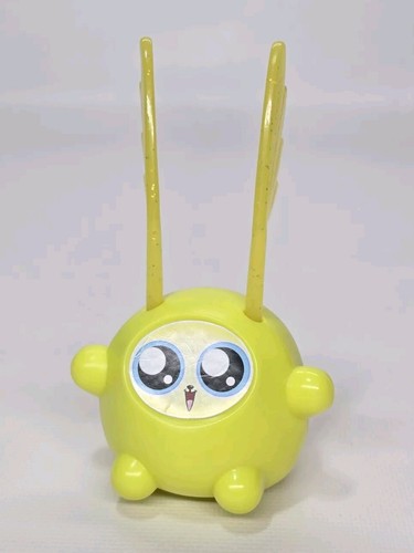 FAKE TOY ソフビ　STICKY FRIEND Amazon.com: Zing Stikbot 8 Solid Pink/Yellow/Light Blue