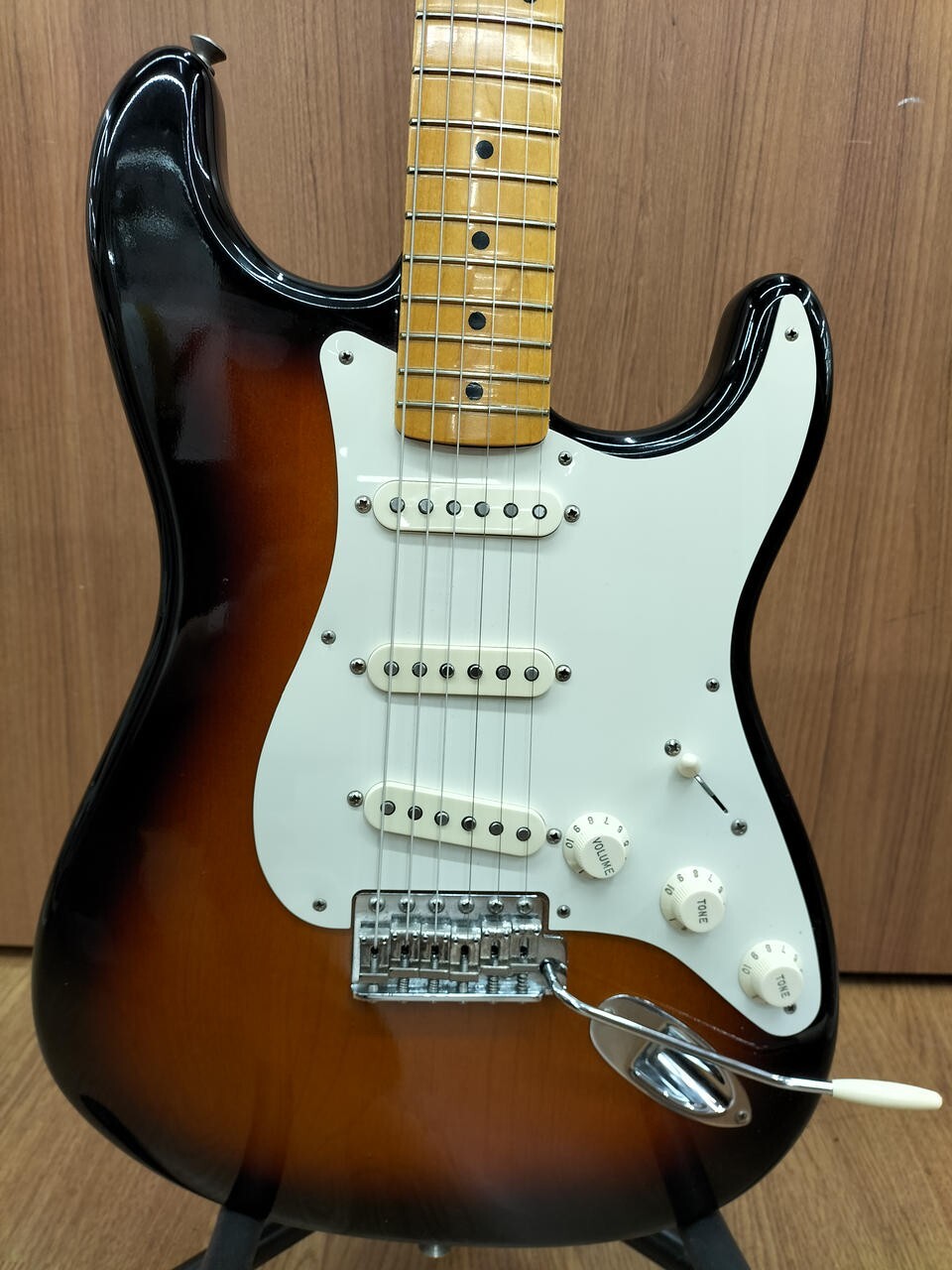 Fender USA American Vintage 57 Stratocaster Modified 2000