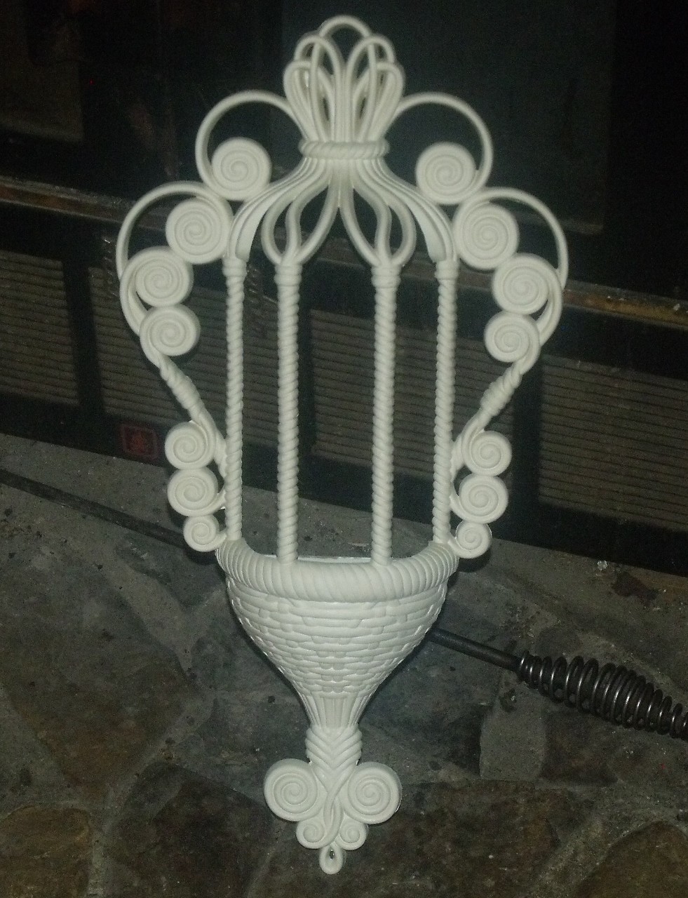 VTG HOMCO HOME INTERIOR WICKER STYLE VICTORIAN LANTERN WALL POCKET PLANTER 21