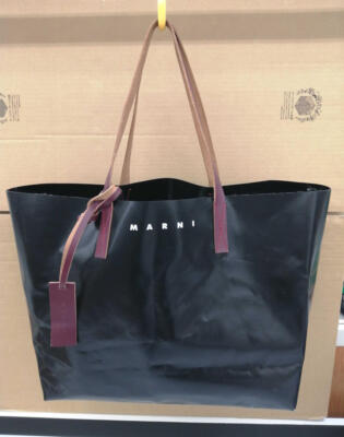トートバッグ MARNI Woman Tote bags Black BMMP0154U0P8185 00N99 ブラック レザー製 Trunkaroo トートバッグ | Marni