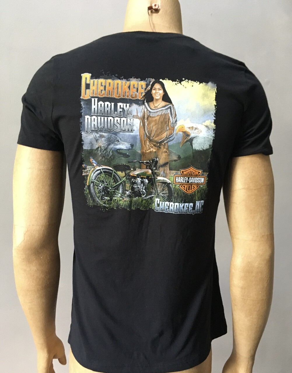 Harley Davidson Cherokee NC V Neck Black graphic T Shirt L