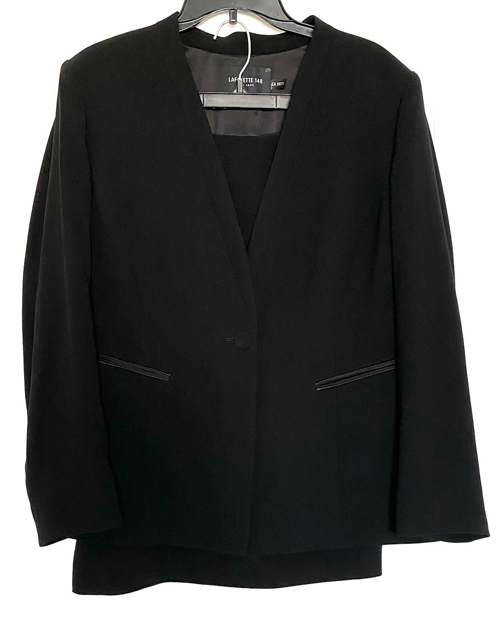 

LAFAYETTE 148 Черный креп-сатин с отделкой из двух предметов: костюм, пиджак, юбка, комплект