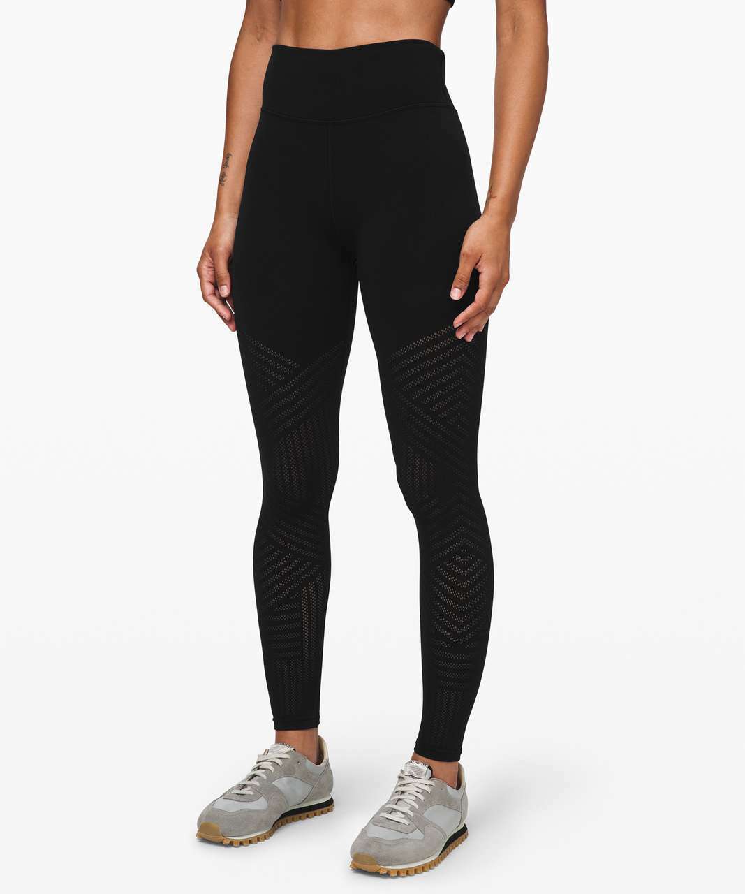 NWT Lululemon Reveal Tight 28 NWT Lululemon Reveal Tight 28