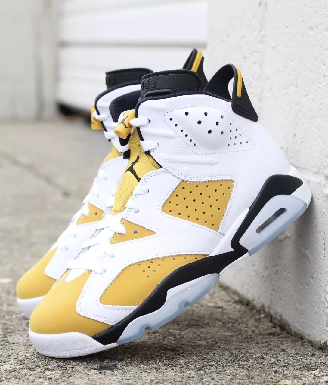 シューズ(男性用) air jordan 6 retro golden harvest27.5cm Men's shoes Air Jordan 6 Retro Golden Harvest/ Golden