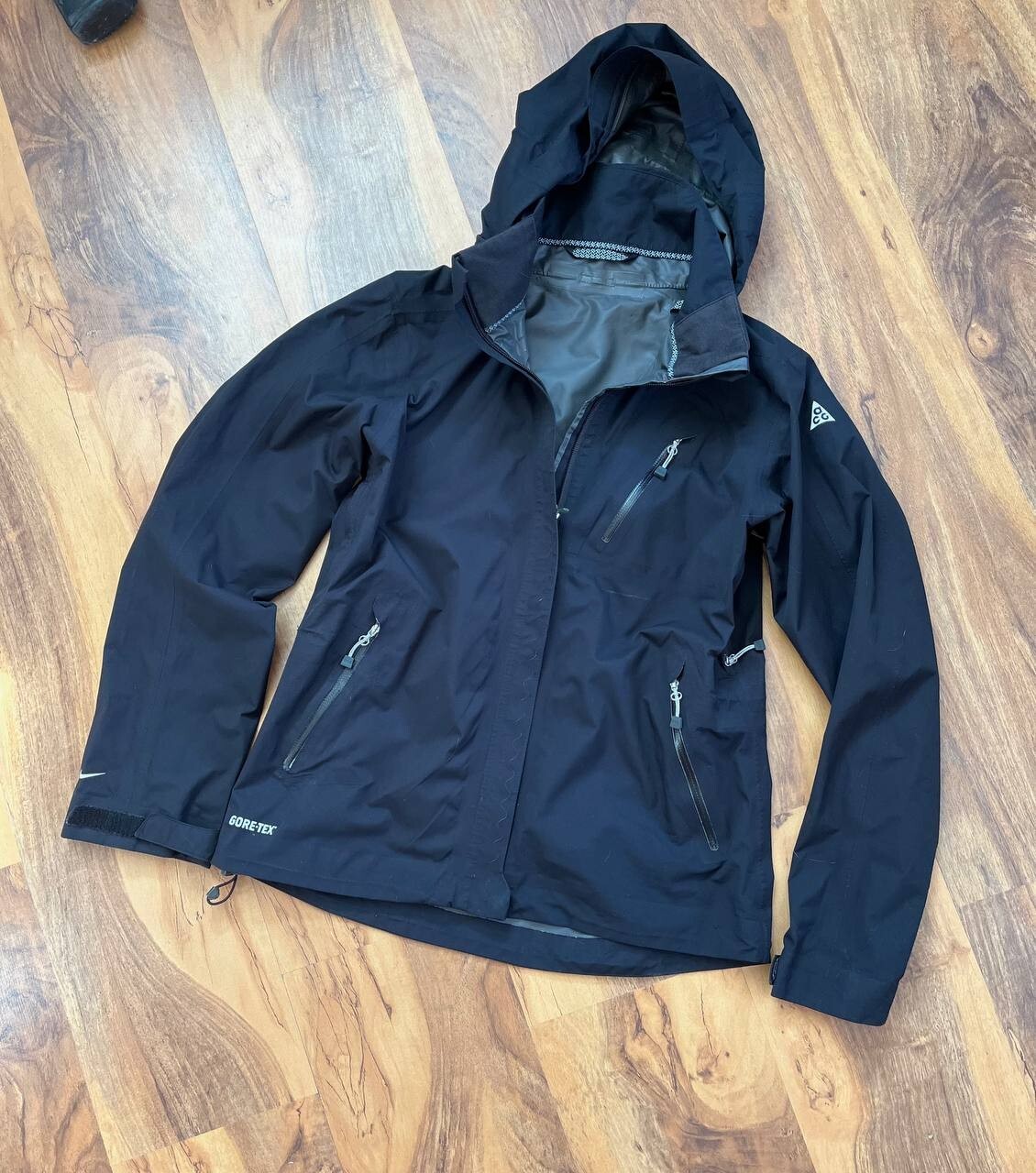 Vintage Nike ACG Waterproof Goretex Outdoor Jacket Black