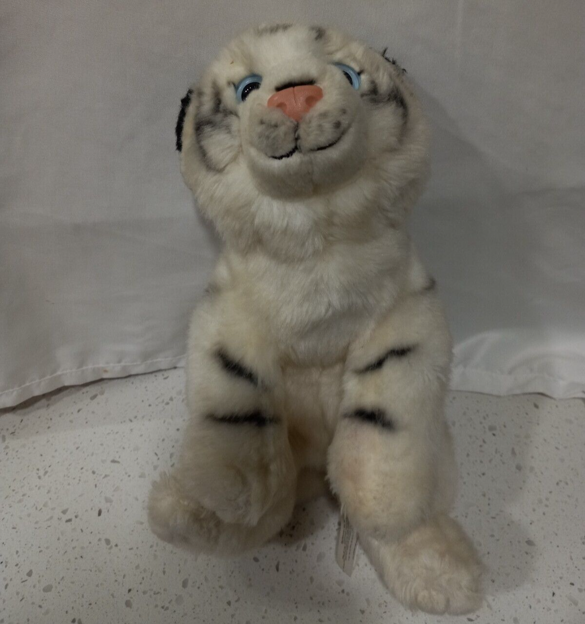R Us Animal Alley Plush White Snow Tiger Blue Eyes Stuffed Animaltoy  11