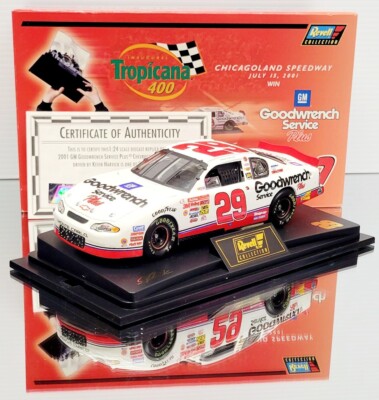 KEVIN HARVICK 2001 CHICAGO WIN 1/24 REVELL NEW