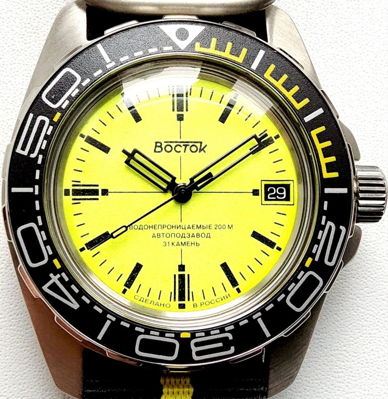 Vostok Amfibia Turist 14029v Full Lume / Vostok Amphibia Turist 14029v Full Lume