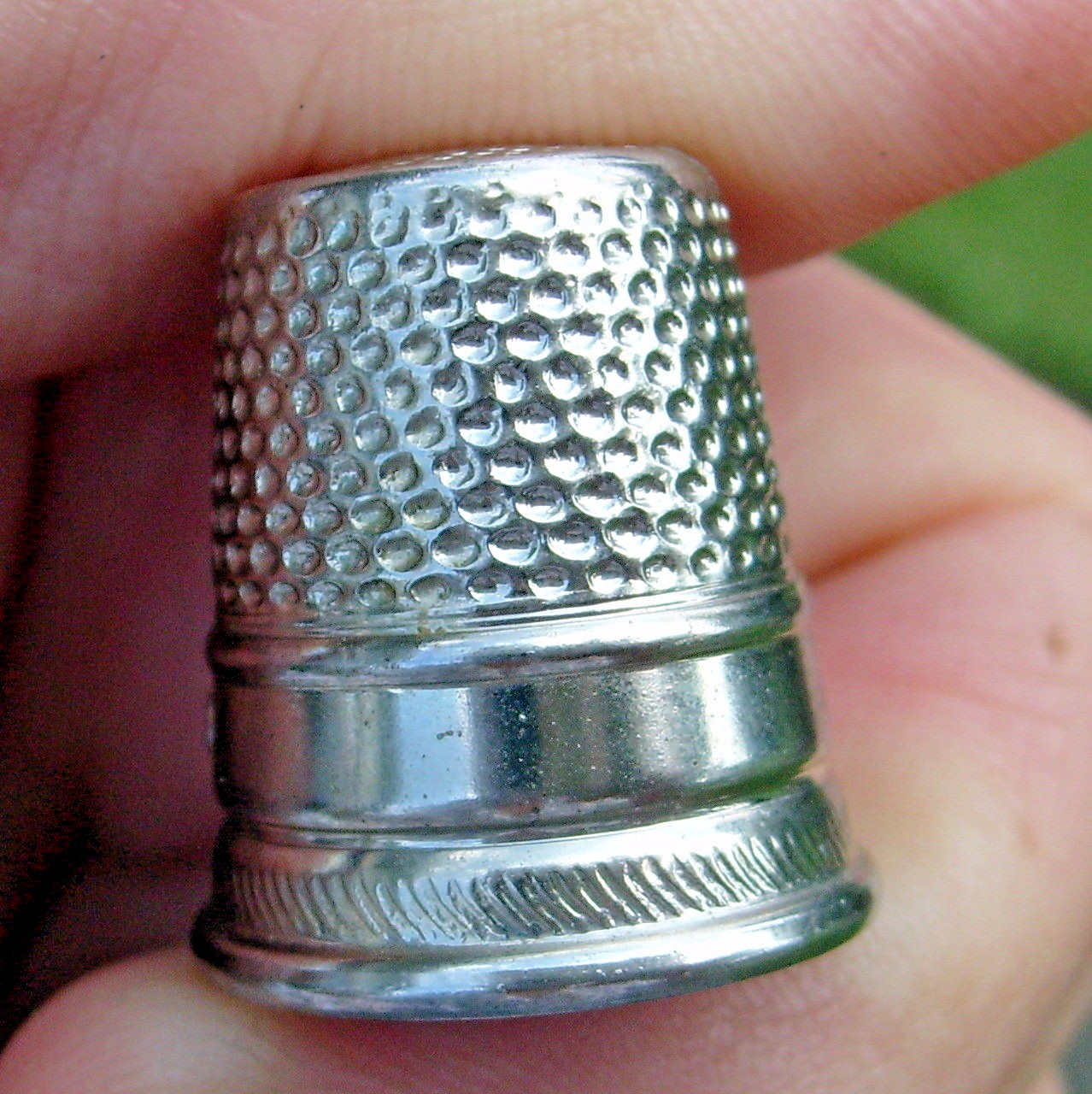 Vintage Stainless Steel Thimble with applied enameled Uncle Sam Hat